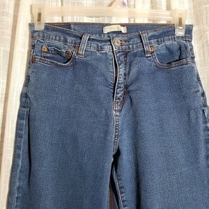 Levi's 512 women's jeans size 8M medium wash